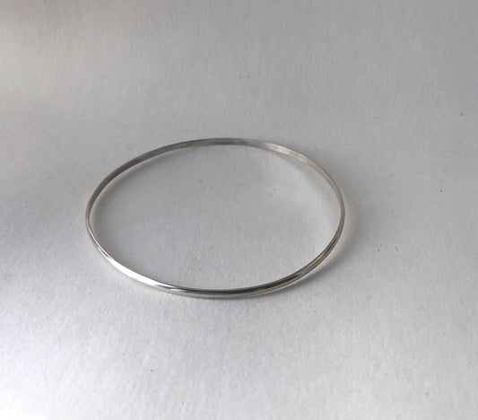 Thin bangle, sterling silver